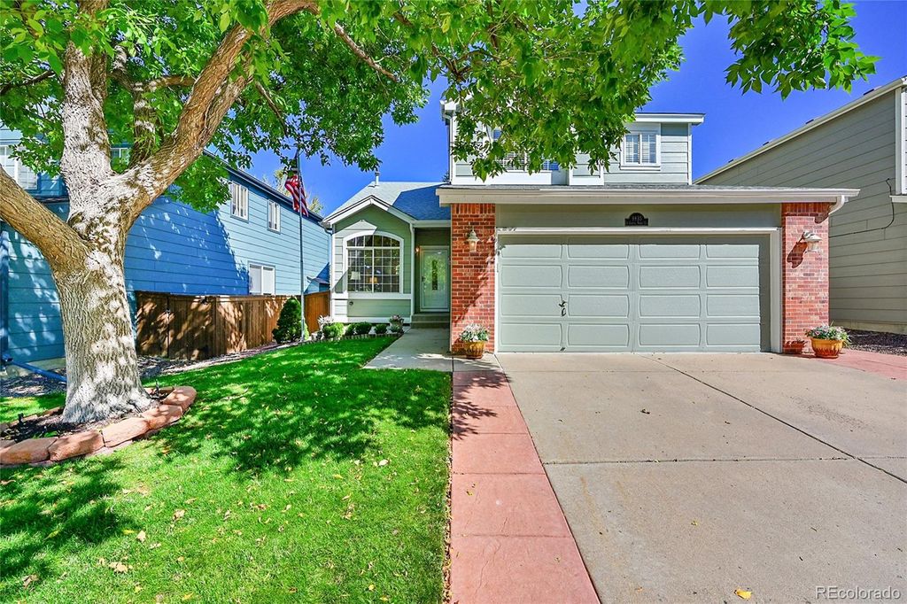Photo of 9835 Castle Ridge Circle, Highlands Ranch, CO 80129 (MLS # 8325083)