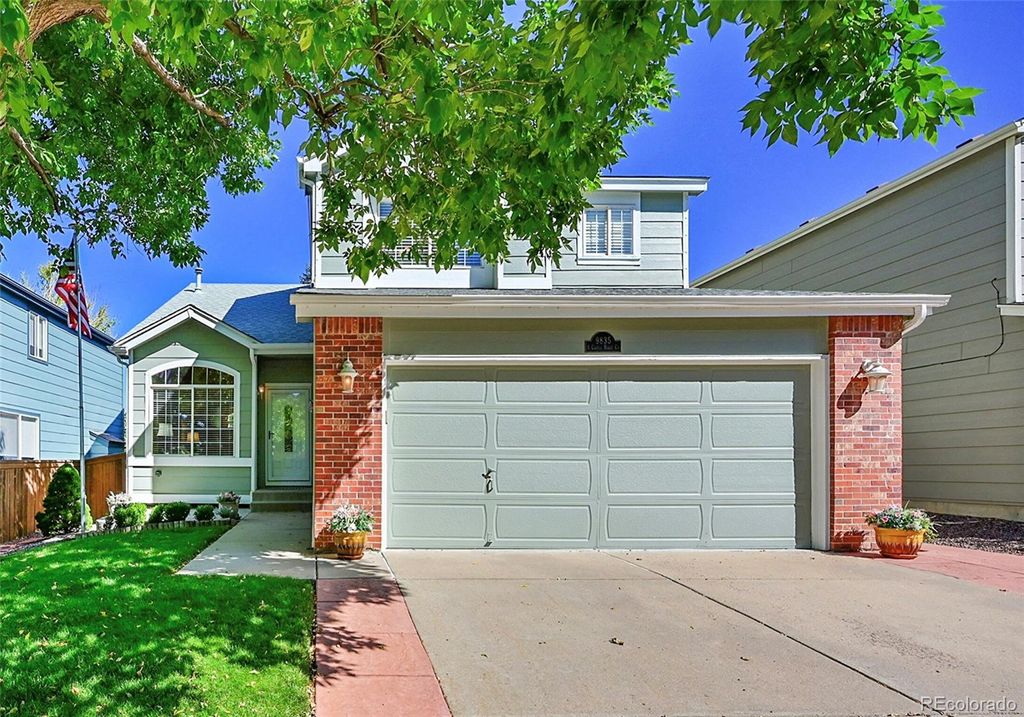 Photo of 9835 Castle Ridge Circle, Highlands Ranch, CO 80129 (MLS # 8325083)