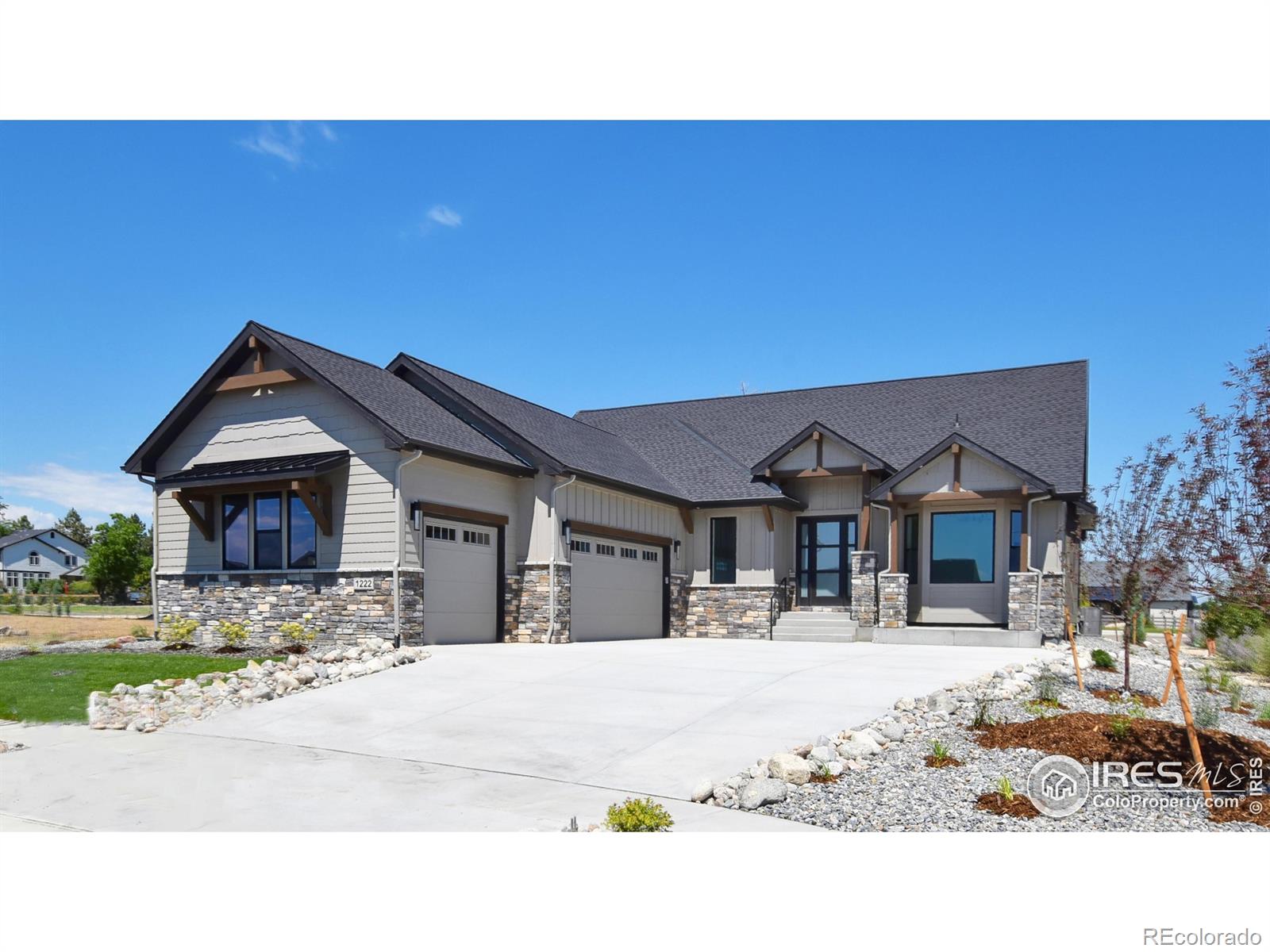 1222 Eliza Avenue