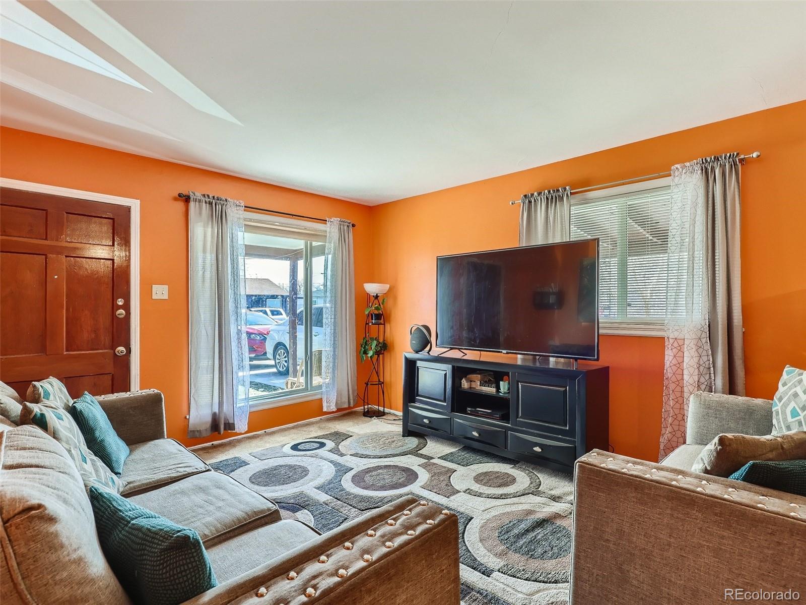 1249 Worchester Street, Aurora, CO, 80011 1 1249 Worchester Street