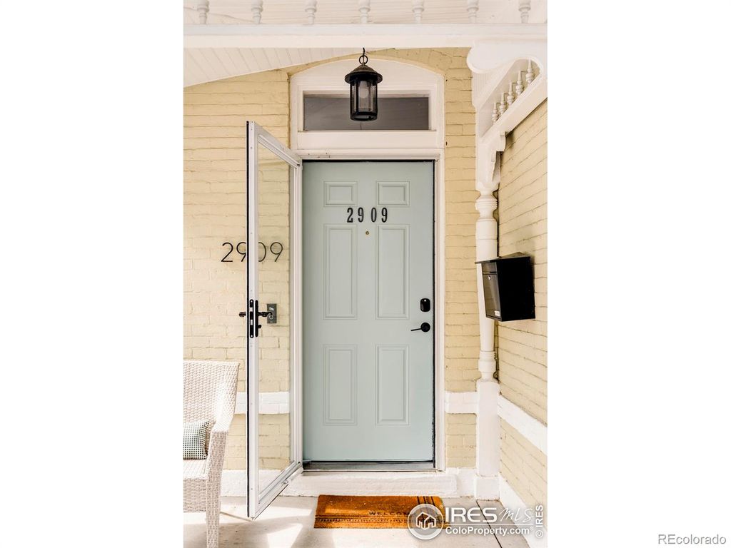 Photo of 2909 Glenarm Place, Denver, CO 80205 (MLS # IR1046397)