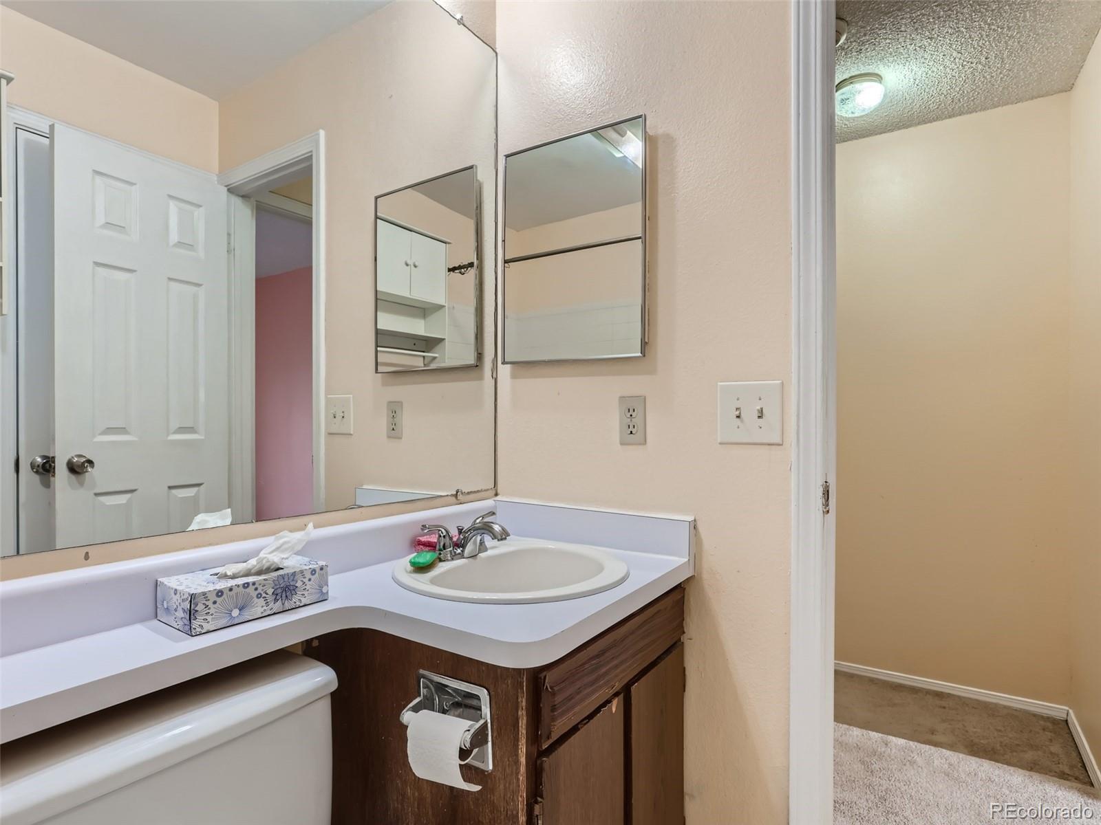 Photo 19 of 28 of 2283 S Jasper Way B multi-family property