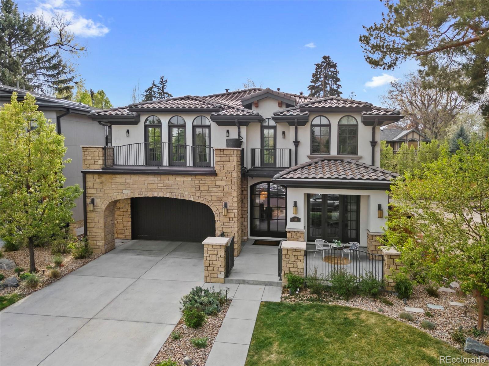 455 Forest Street
