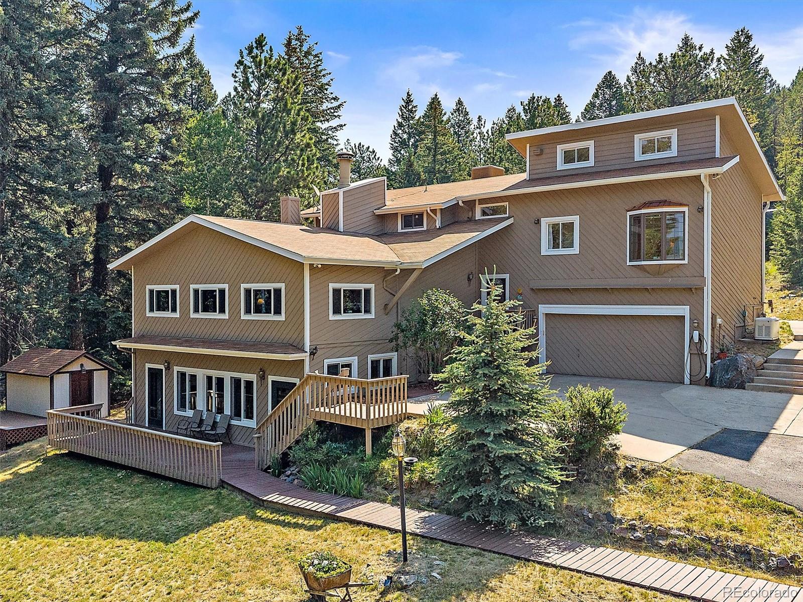 8280 Grizzly Way