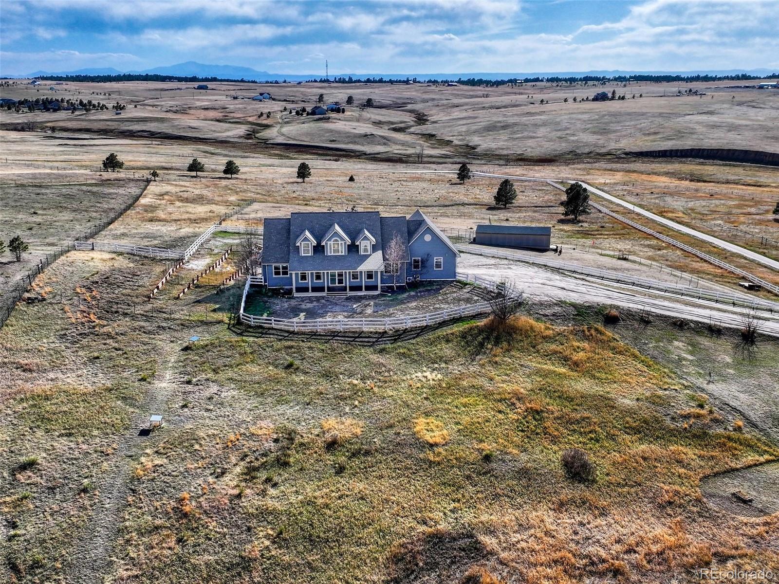 6451 Arrowhead Trail