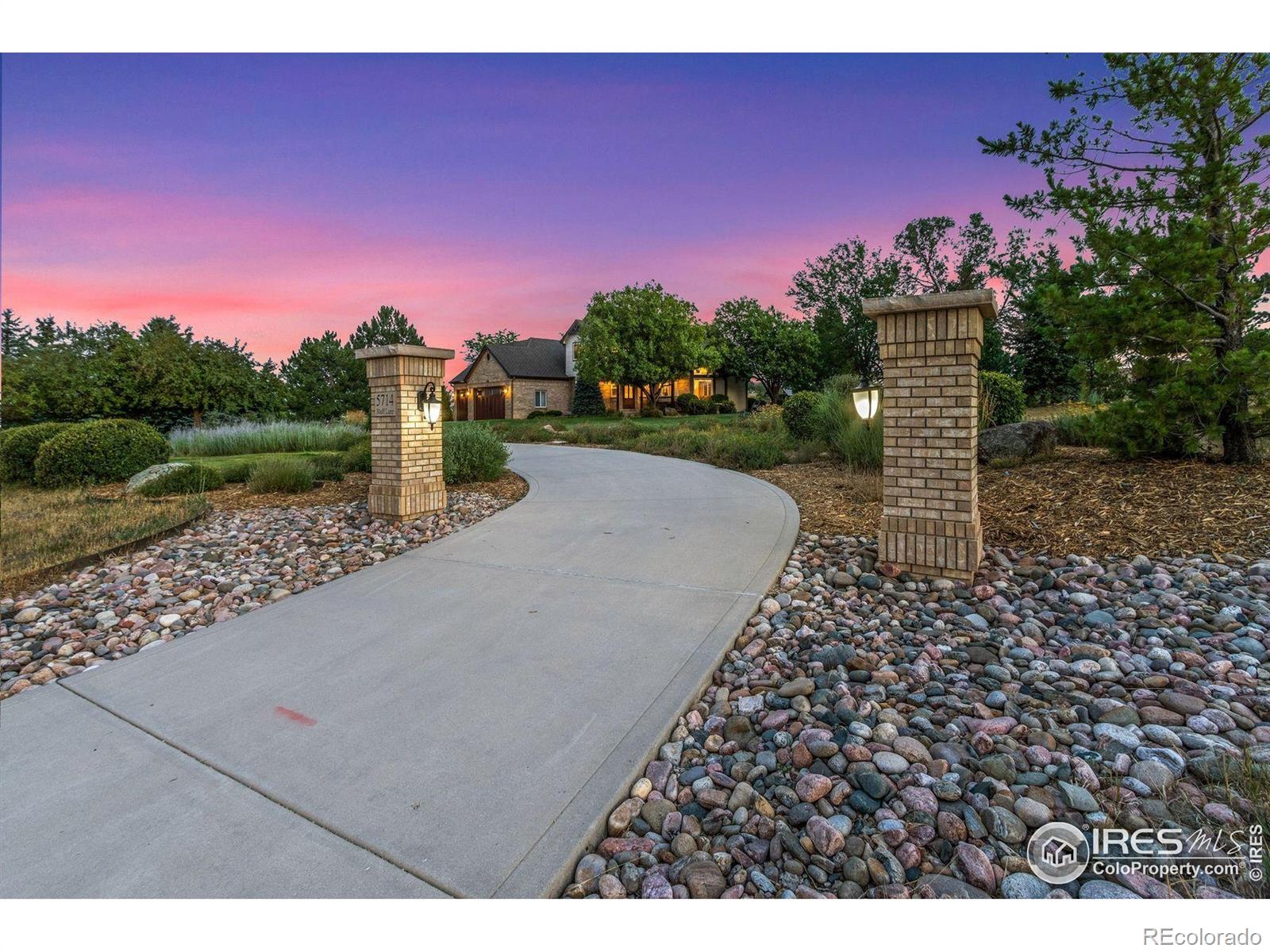 5714 Bluff Lane