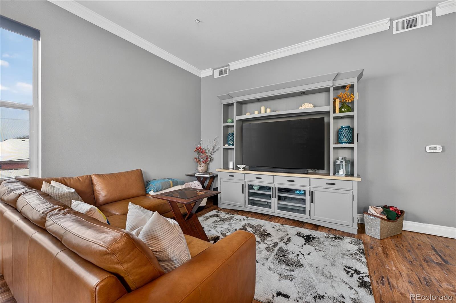 1700 N Emerson Street 302