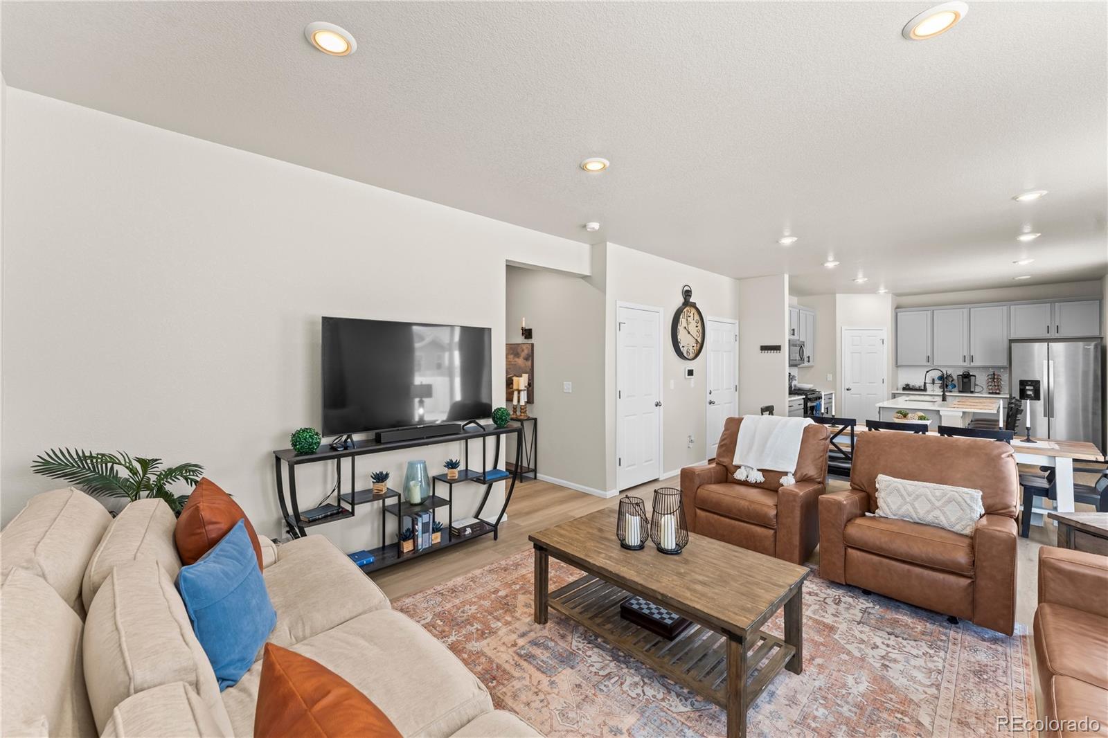 13482 Valley Peak Drive