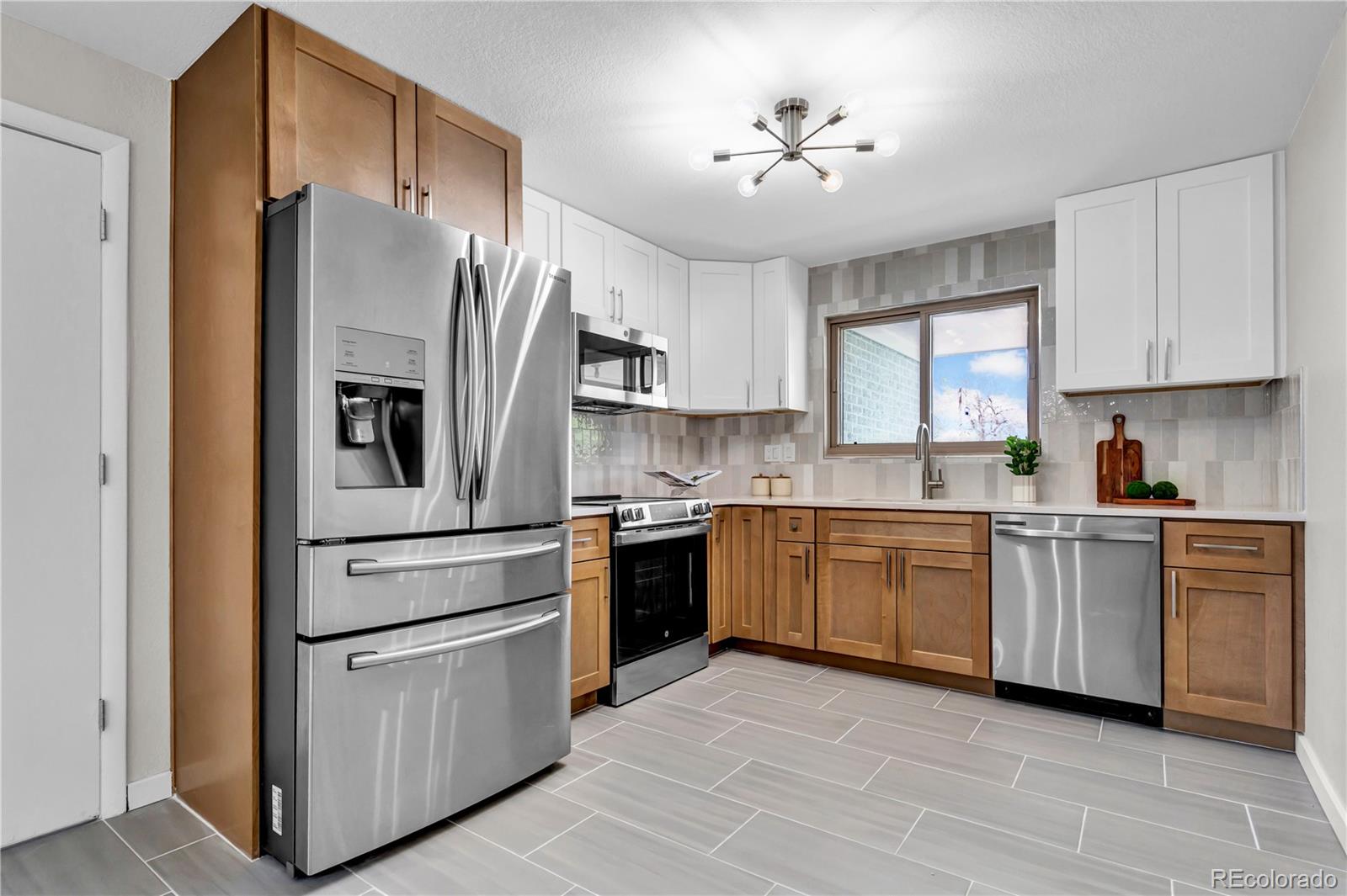 3040 Cimarron Street