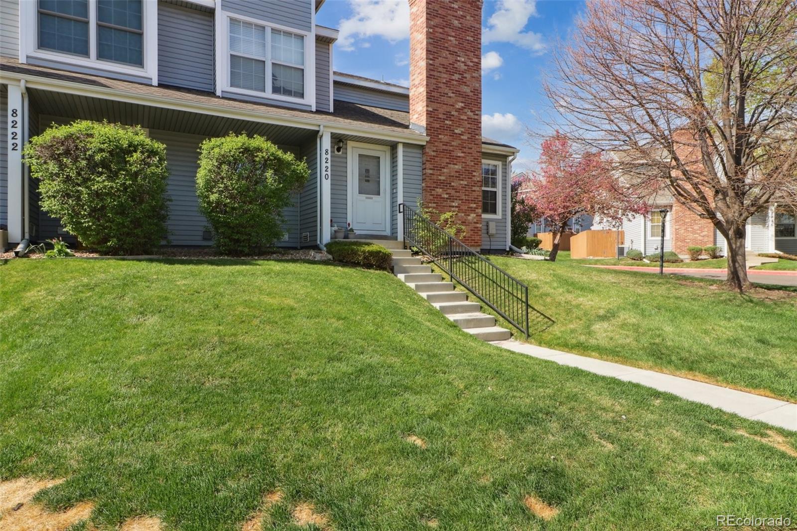 8220 W 90th Place 2003