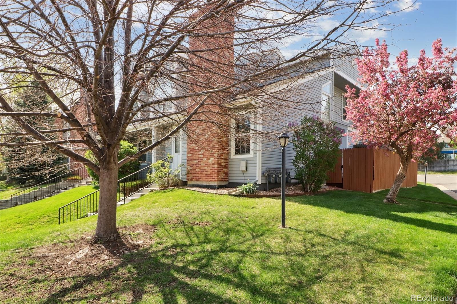 8220 W 90th Place 2003