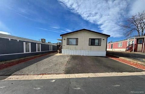 9400 Elm Court Denver CO 80260