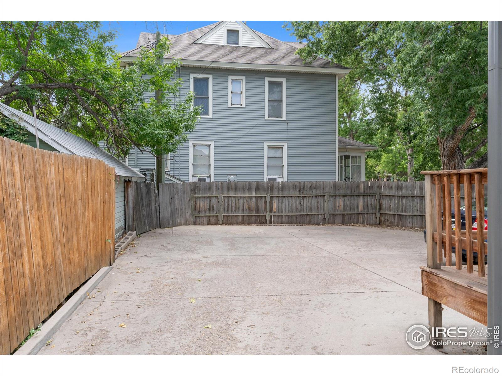1040 18th Street