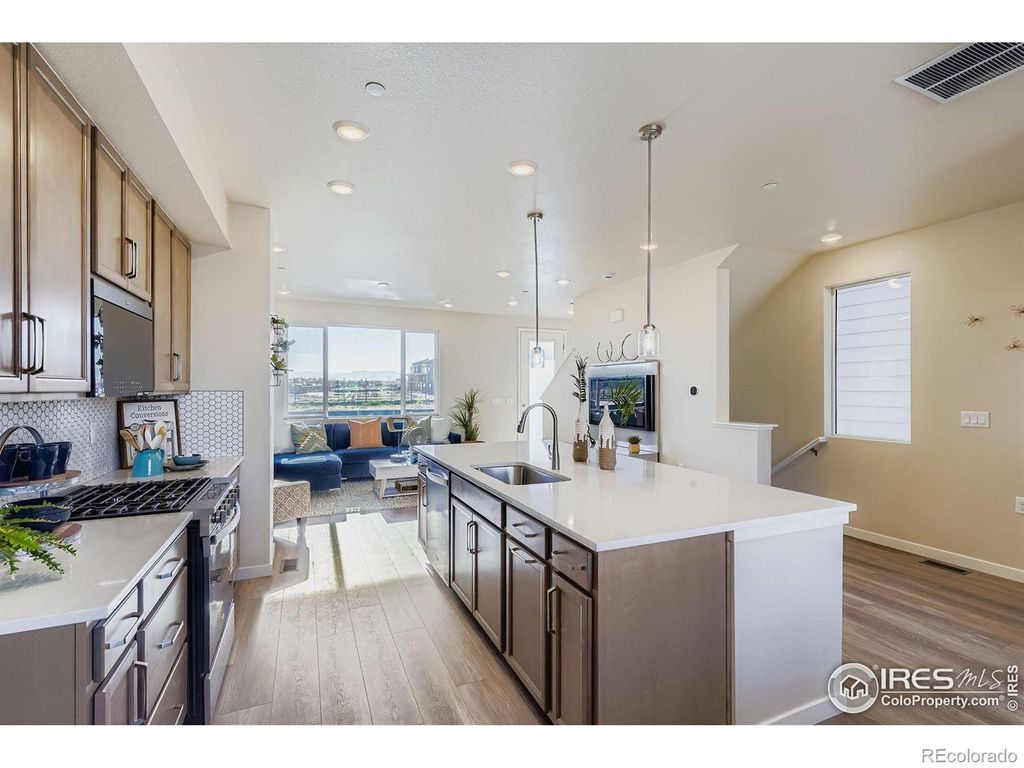 Photo of 1585 W 166th Avenue, Broomfield, CO 80023 (MLS # IR1043923)