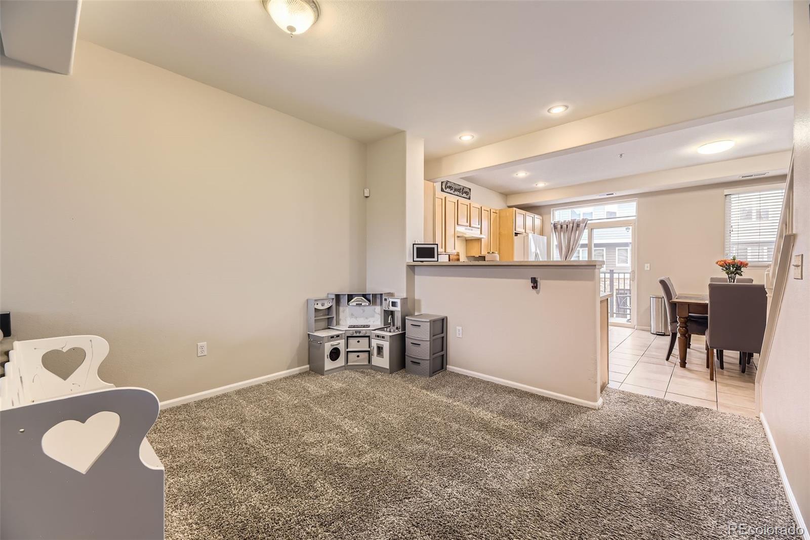 2951 Riverwalk Circle N