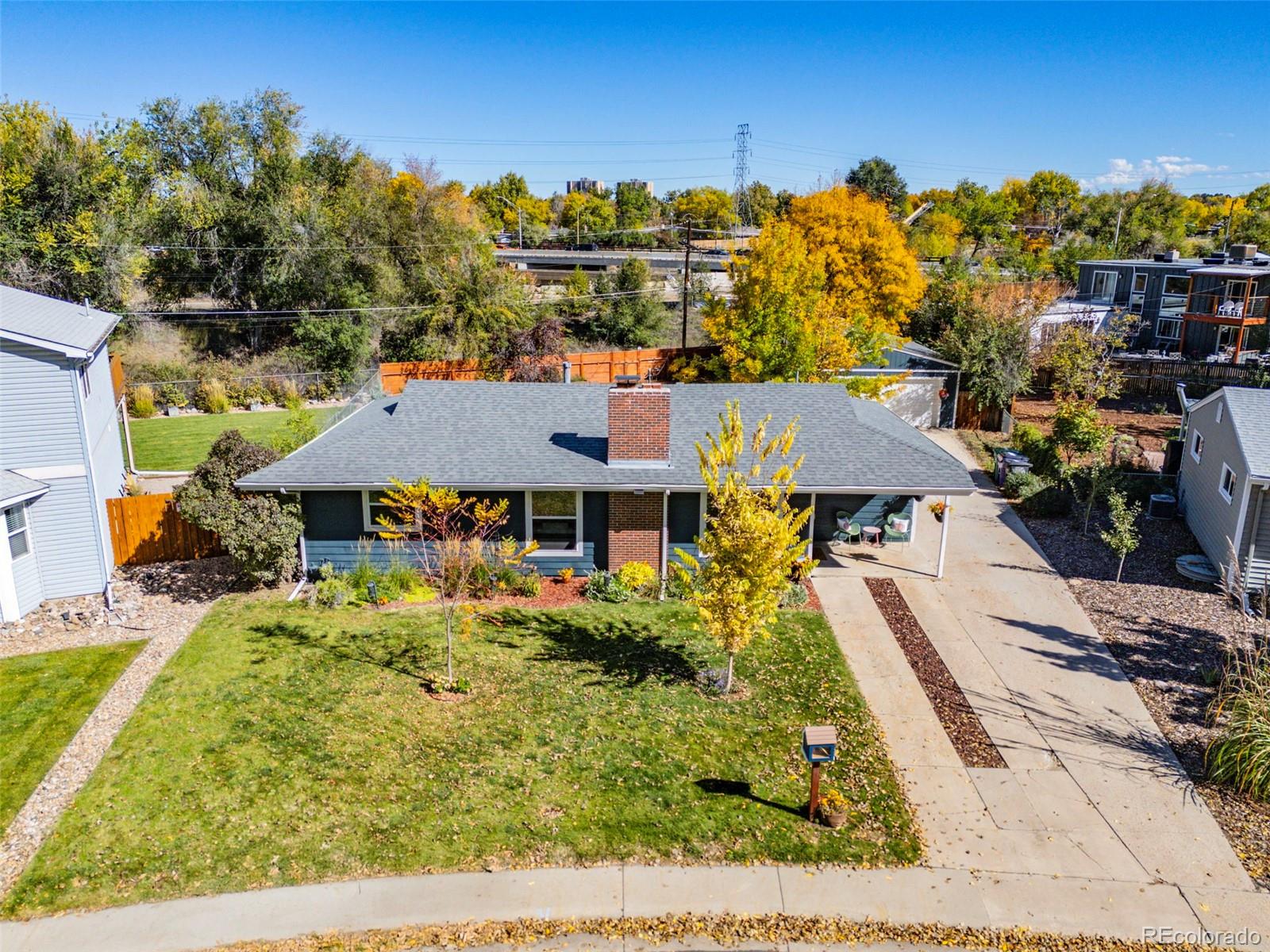 1442 S Locust Street