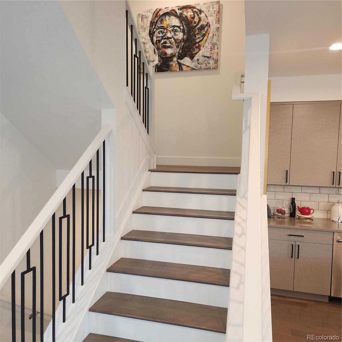 6830 E Lowry Boulevard