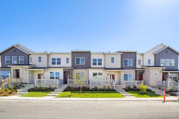362 N BERSSHINE CT, WATKINS, CO 80137 - Image c64c97e612faaaae16aa7619ce8f377f/2956478488