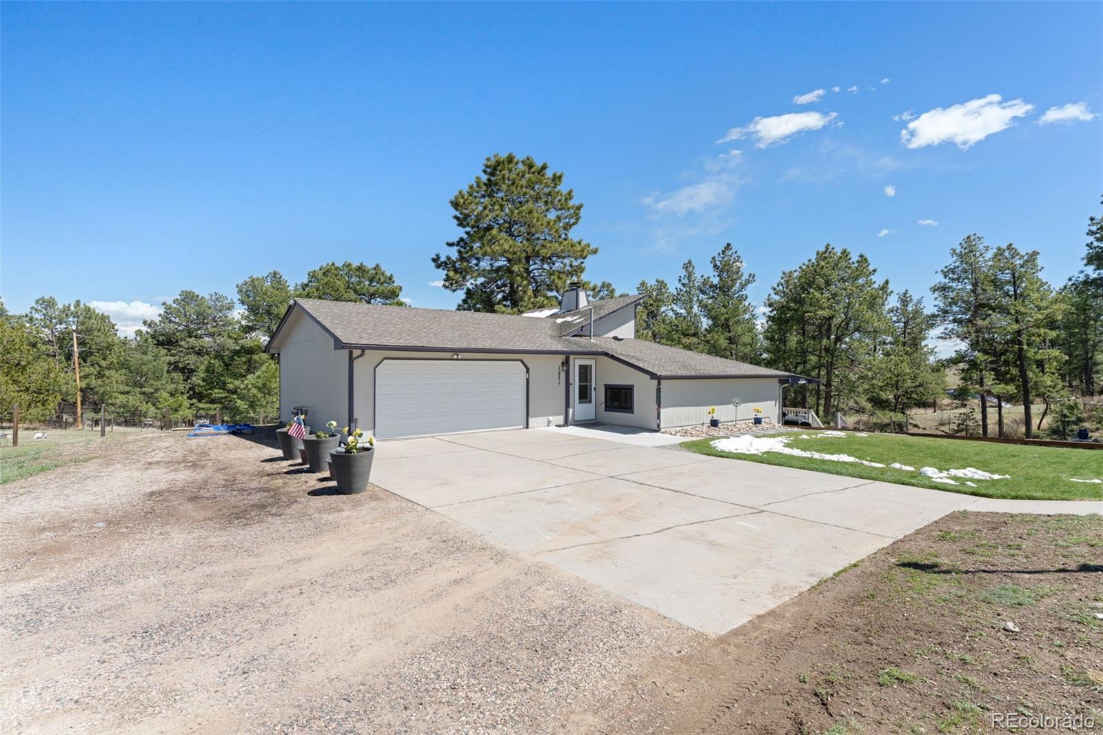 1851 Buttercup Road