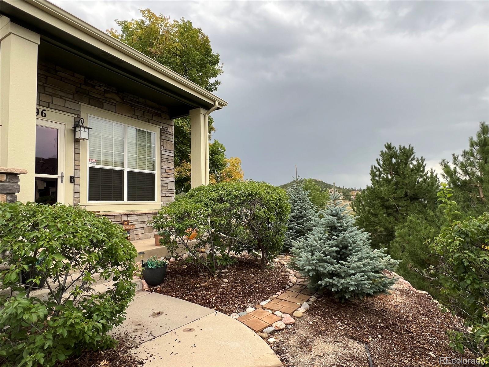 896 Ironspur Court