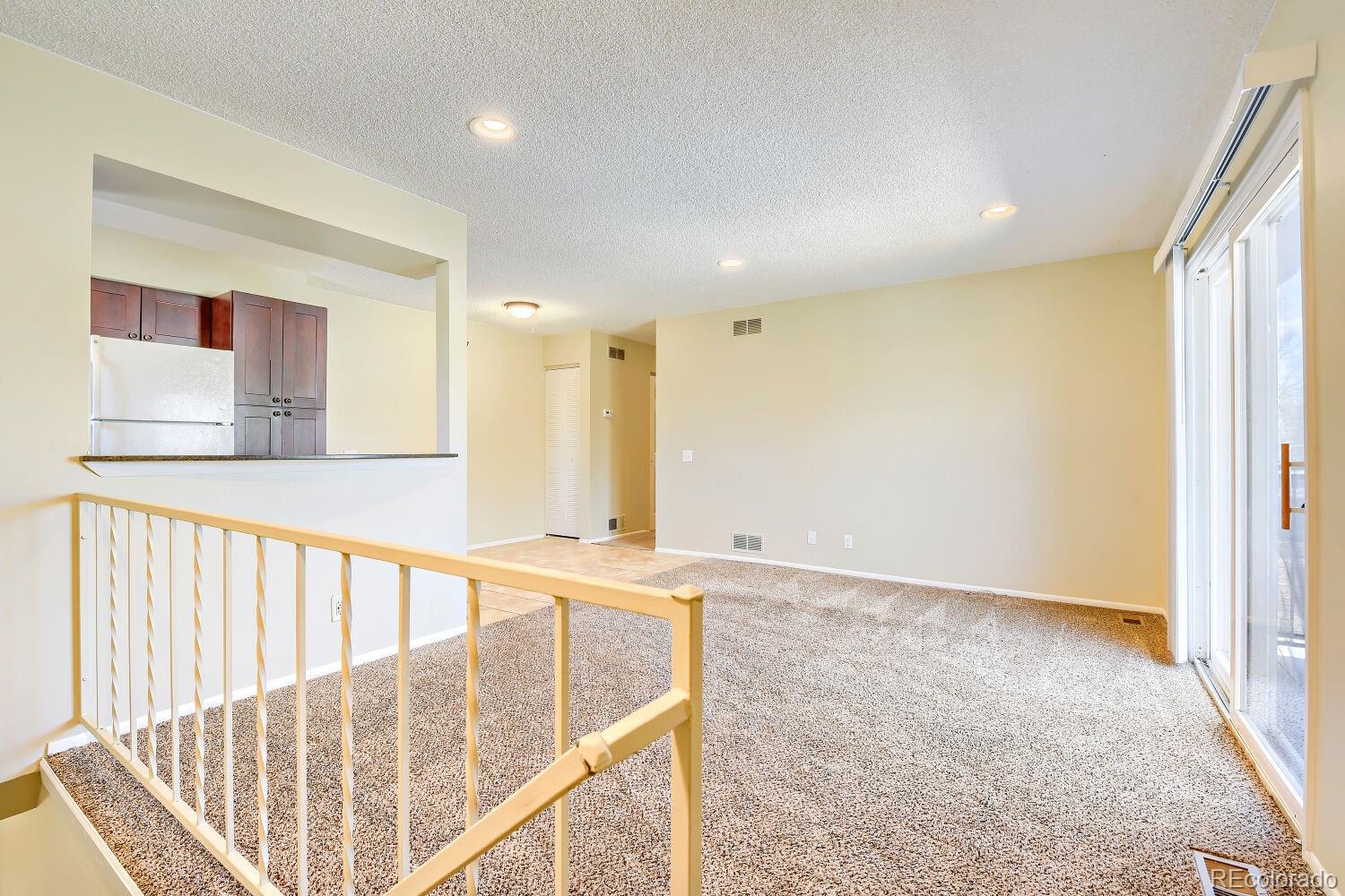 3354 S Flower Street 29