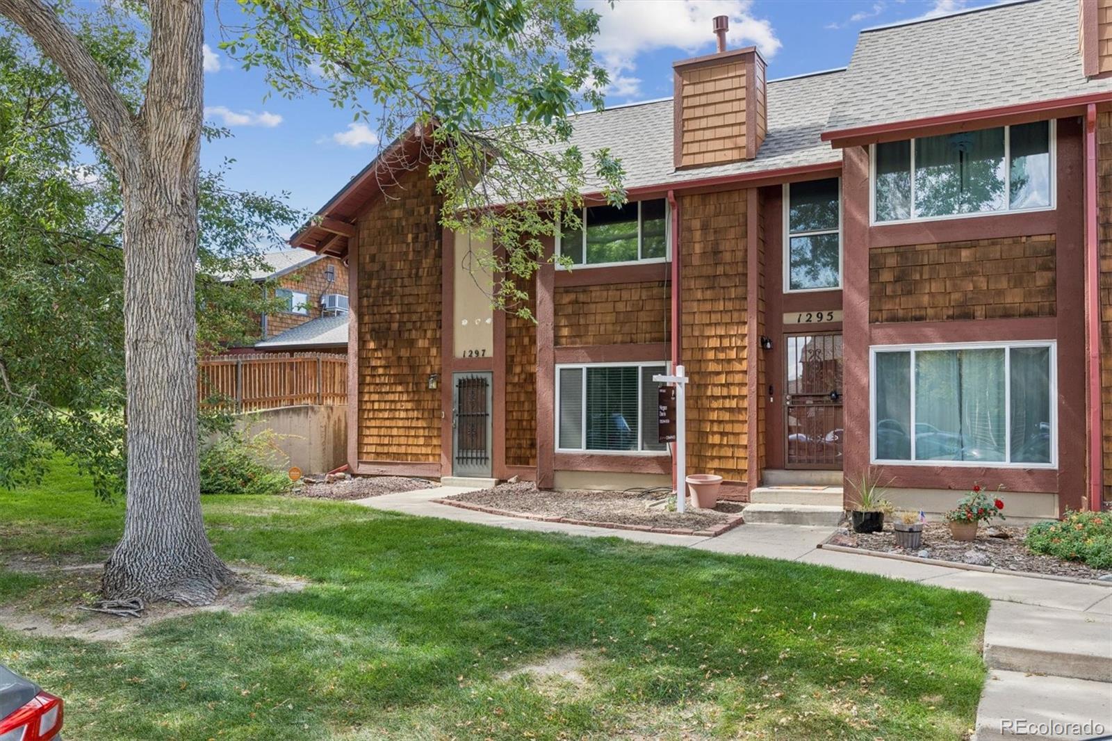 1295 S Dillon Way