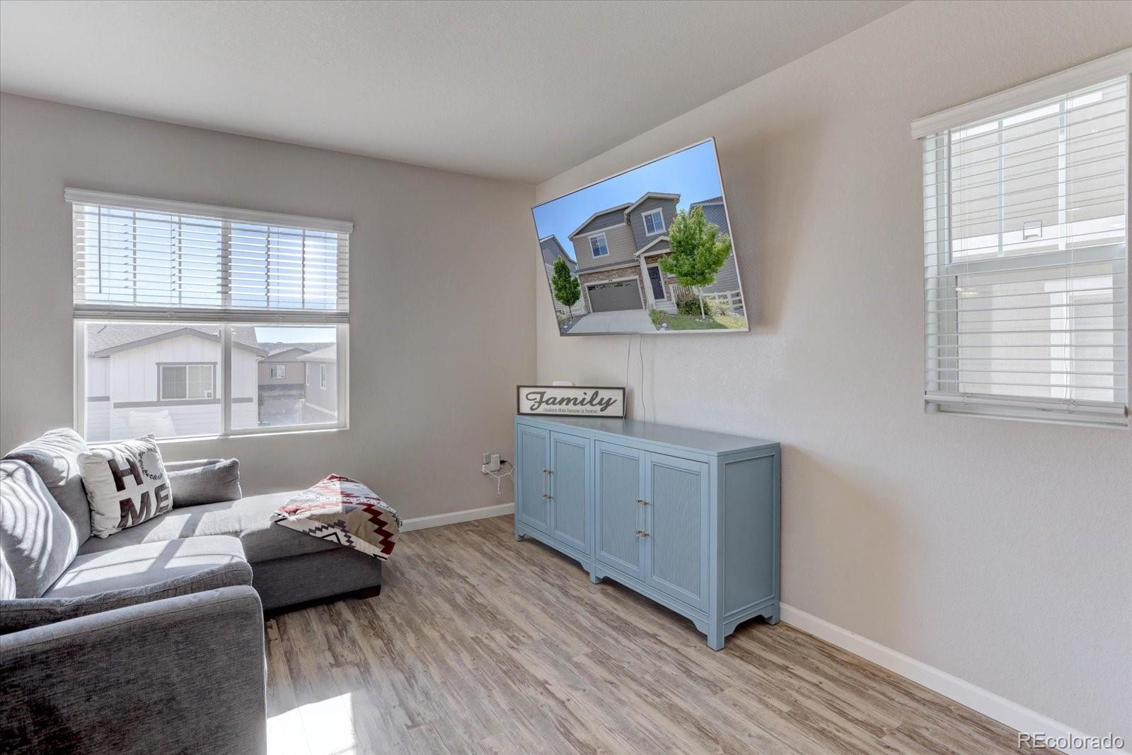 1958 Villageview Lane