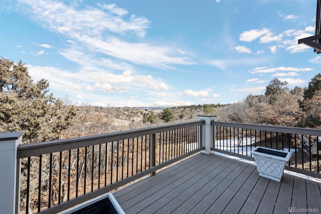 Photo of 4249 Oak Grove Way, Castle Rock, CO 80108 (MLS # 8257470)
