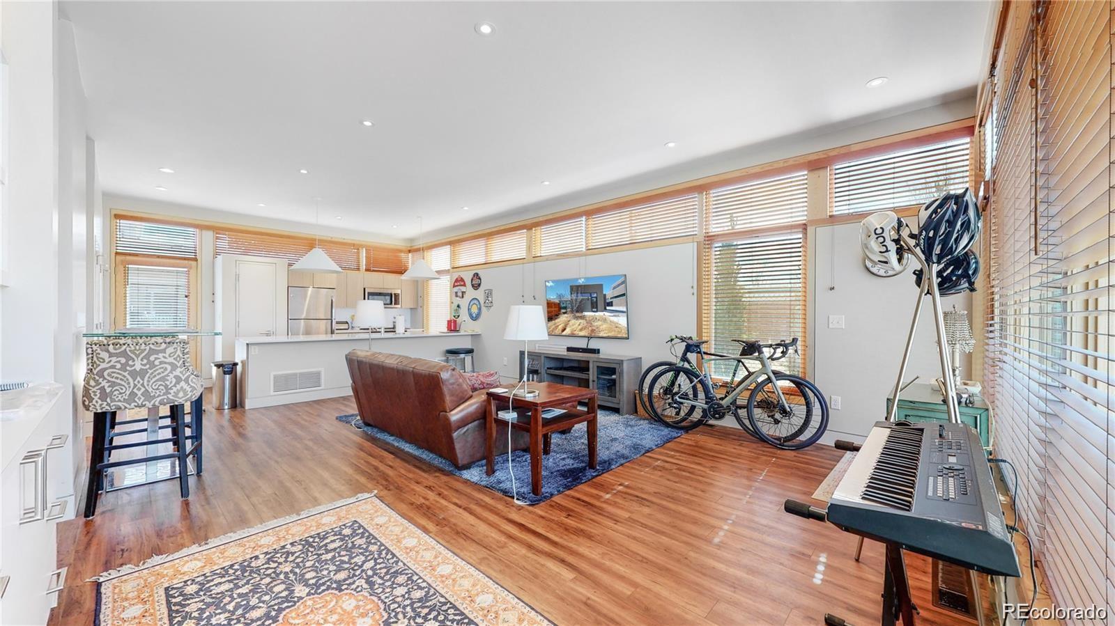 1636 Osceola Street 200