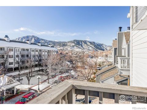 Condominium in Boulder CO 2244 Spruce Street 21.jpg