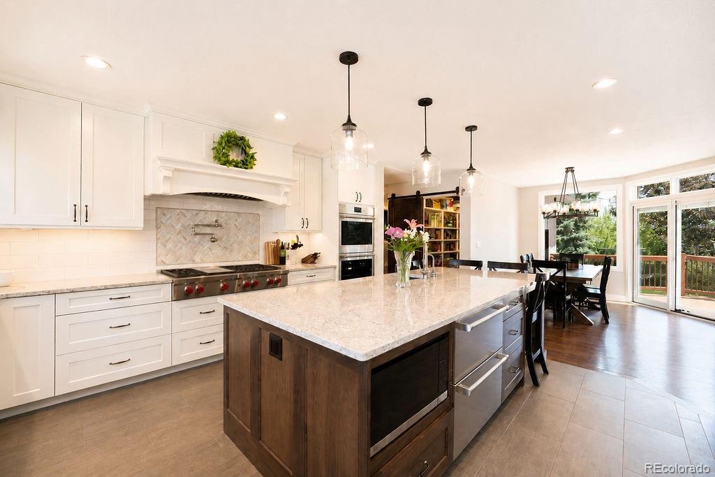 1332 Lark Court