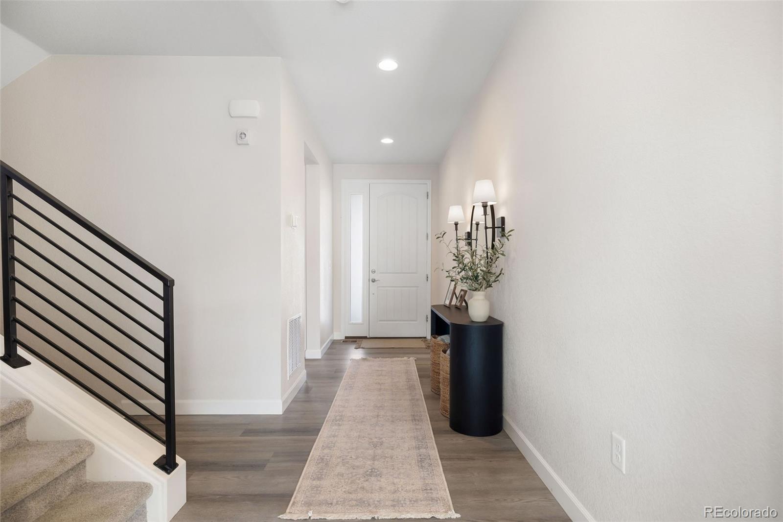 8927 Swan River Street