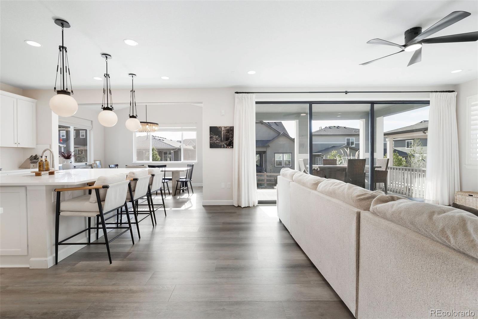 8927 Swan River Street