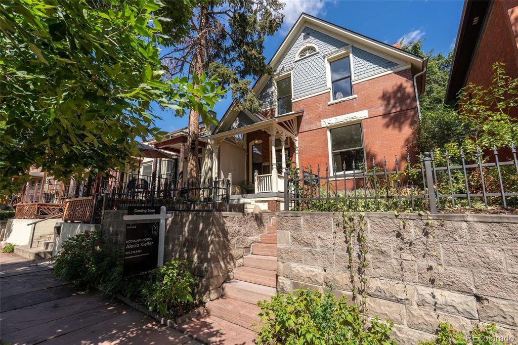 Photo of 2441 W Caithness Place, Denver, CO 80211 (MLS # 6212992)