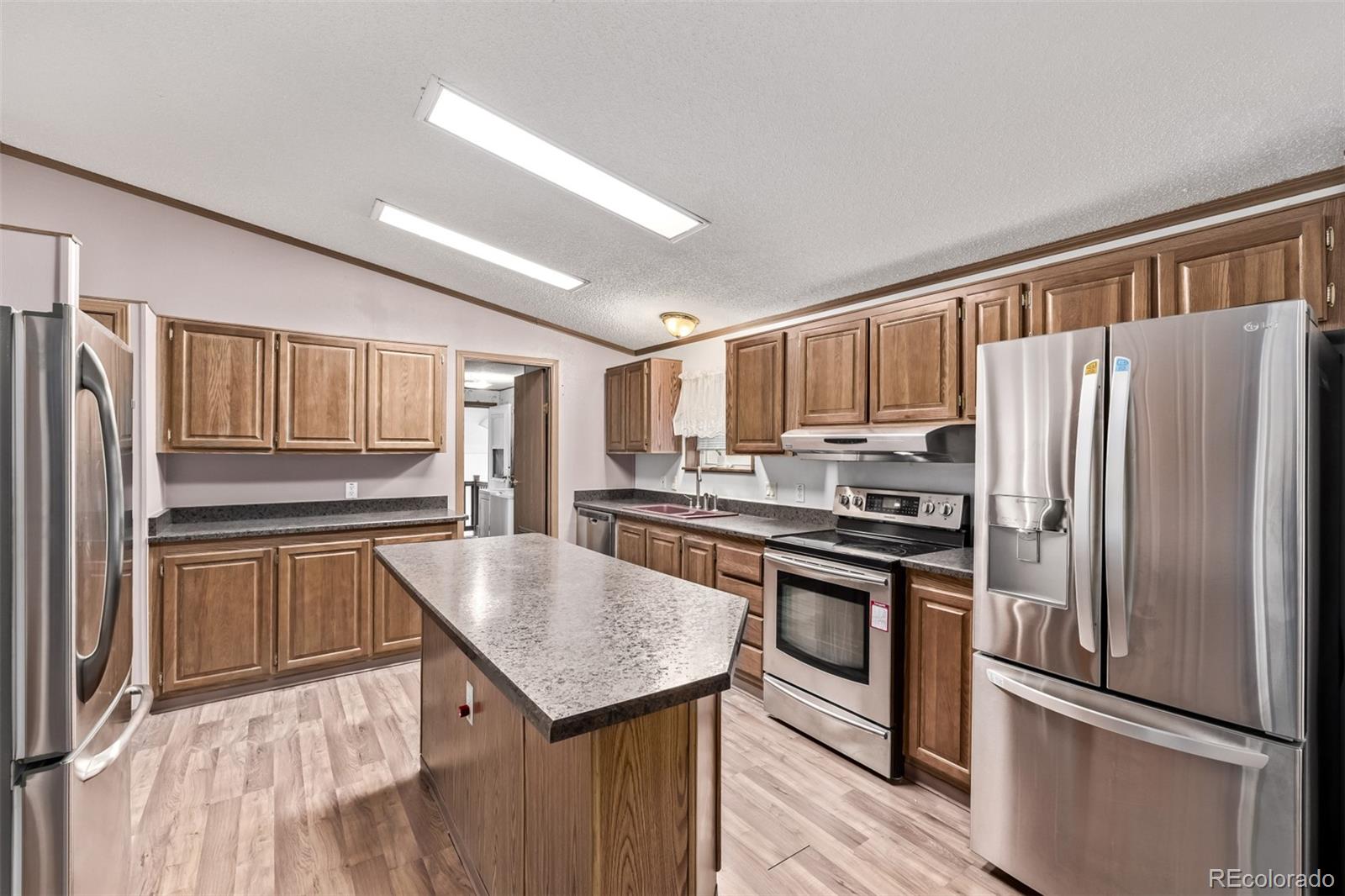 1801 W 92nd Avenue
