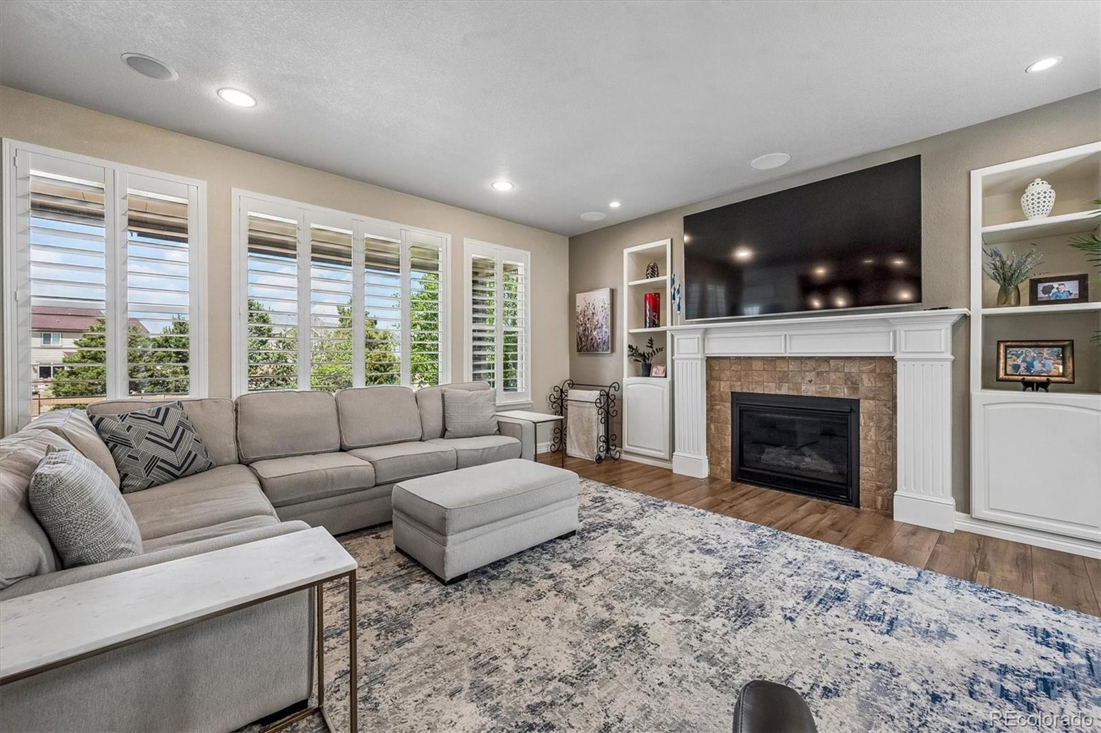 6209 S Jamestown Court