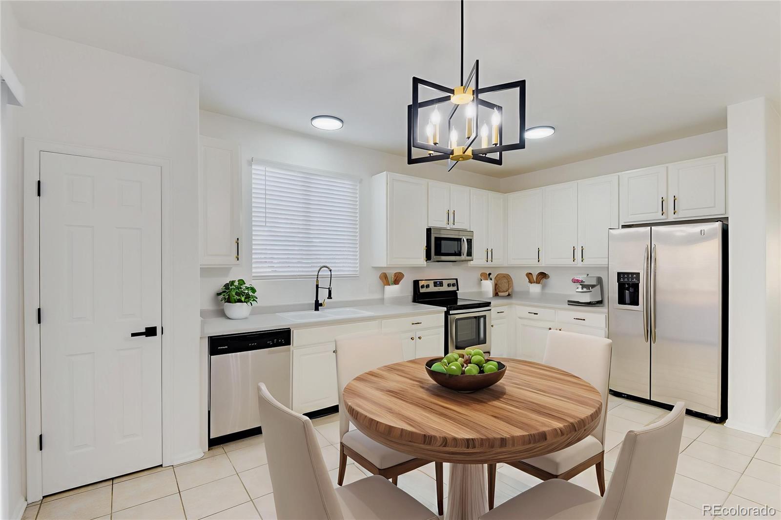 20484 E Hampden Place