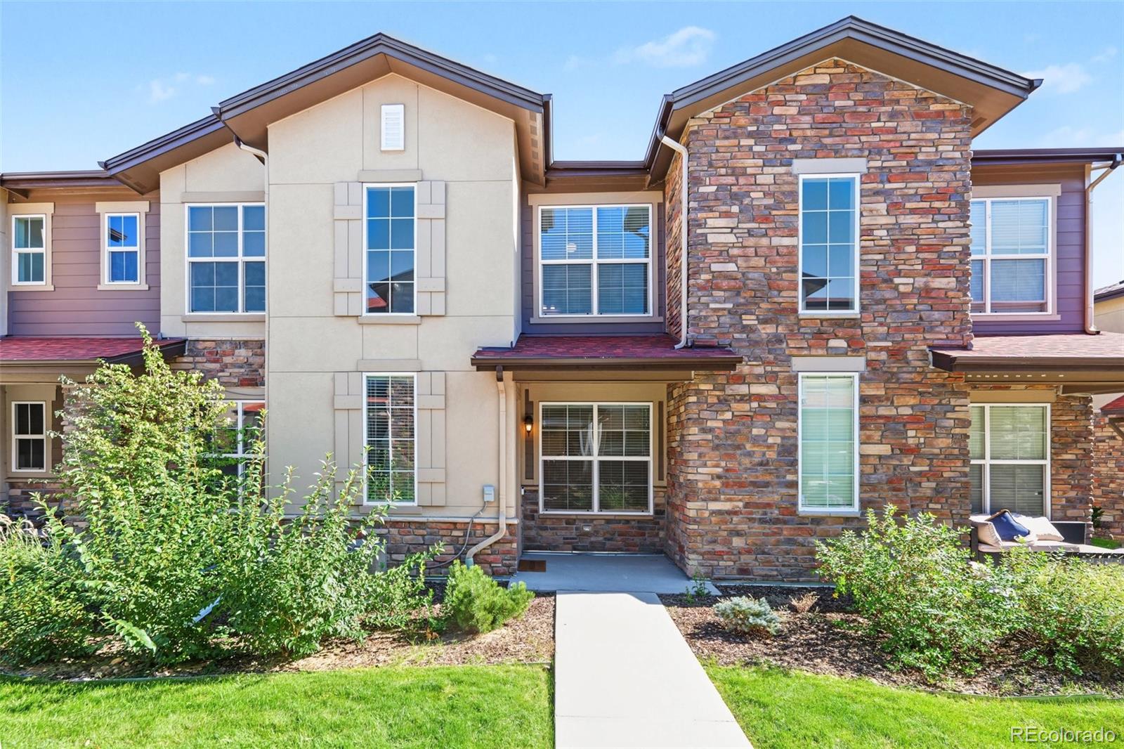 8403 Rizza Street D in Hunting Hill, Highlands Ranch CO