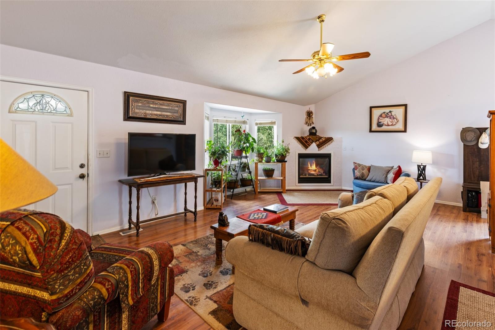 1121 Ridge Road