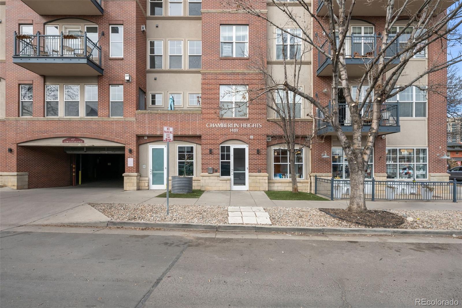 1489 Steele Street 201