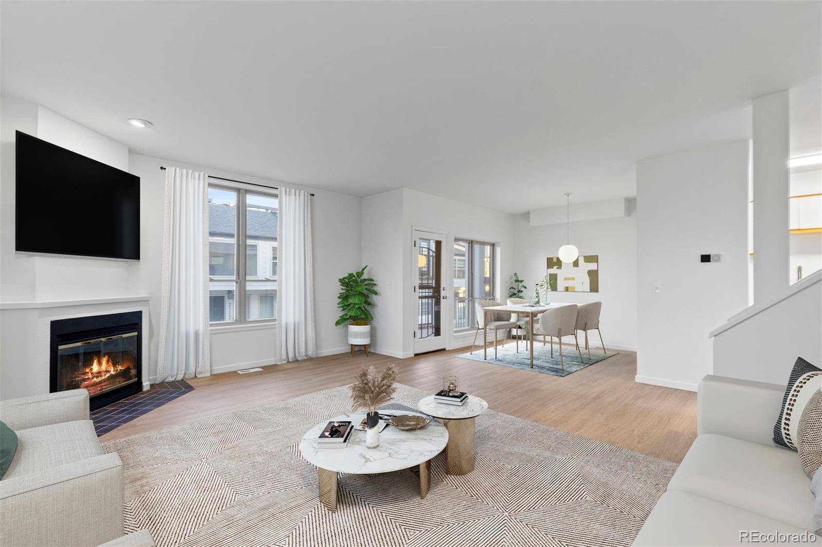 2120 W 31st Avenue 12