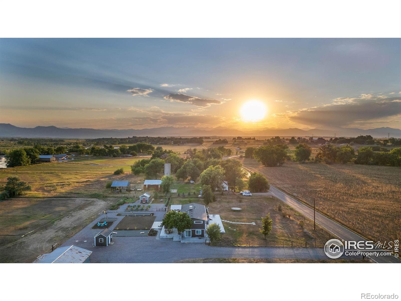 11724 Kenosha Road