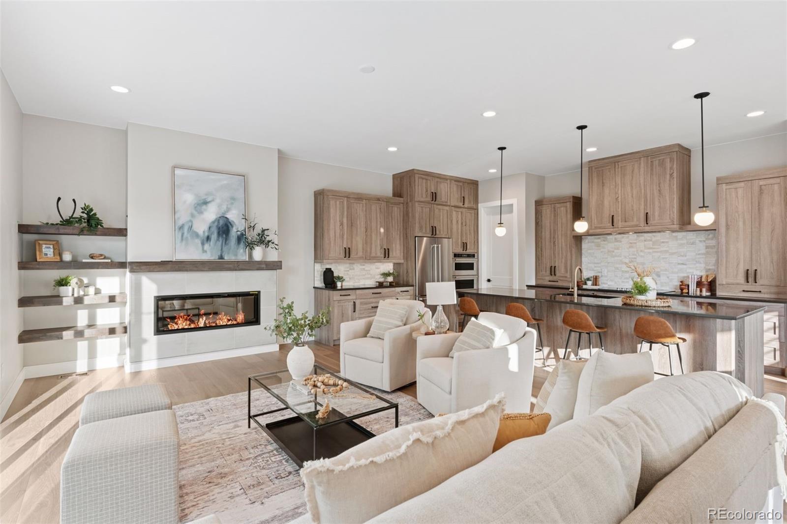 927 William Way