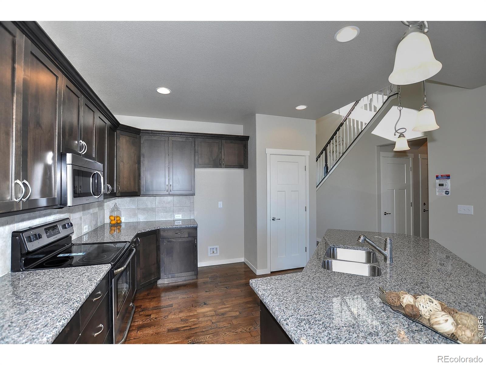 1197 Crown Sparrow Street