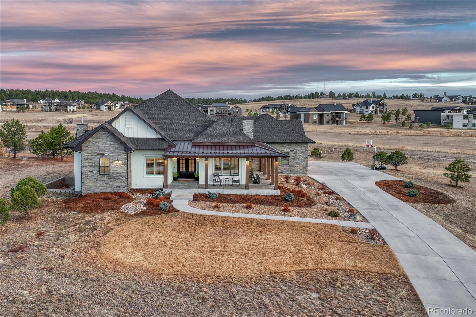 2717 Fox View Trail