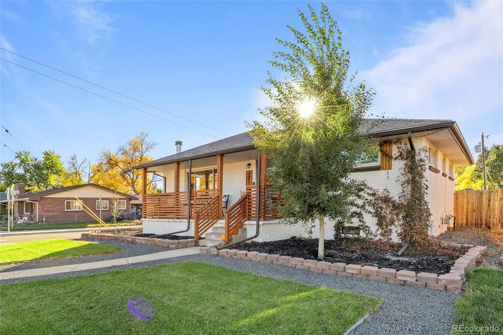 Photo of 3601 Jasmine Street, Denver, CO 80207 (MLS # 4062336)