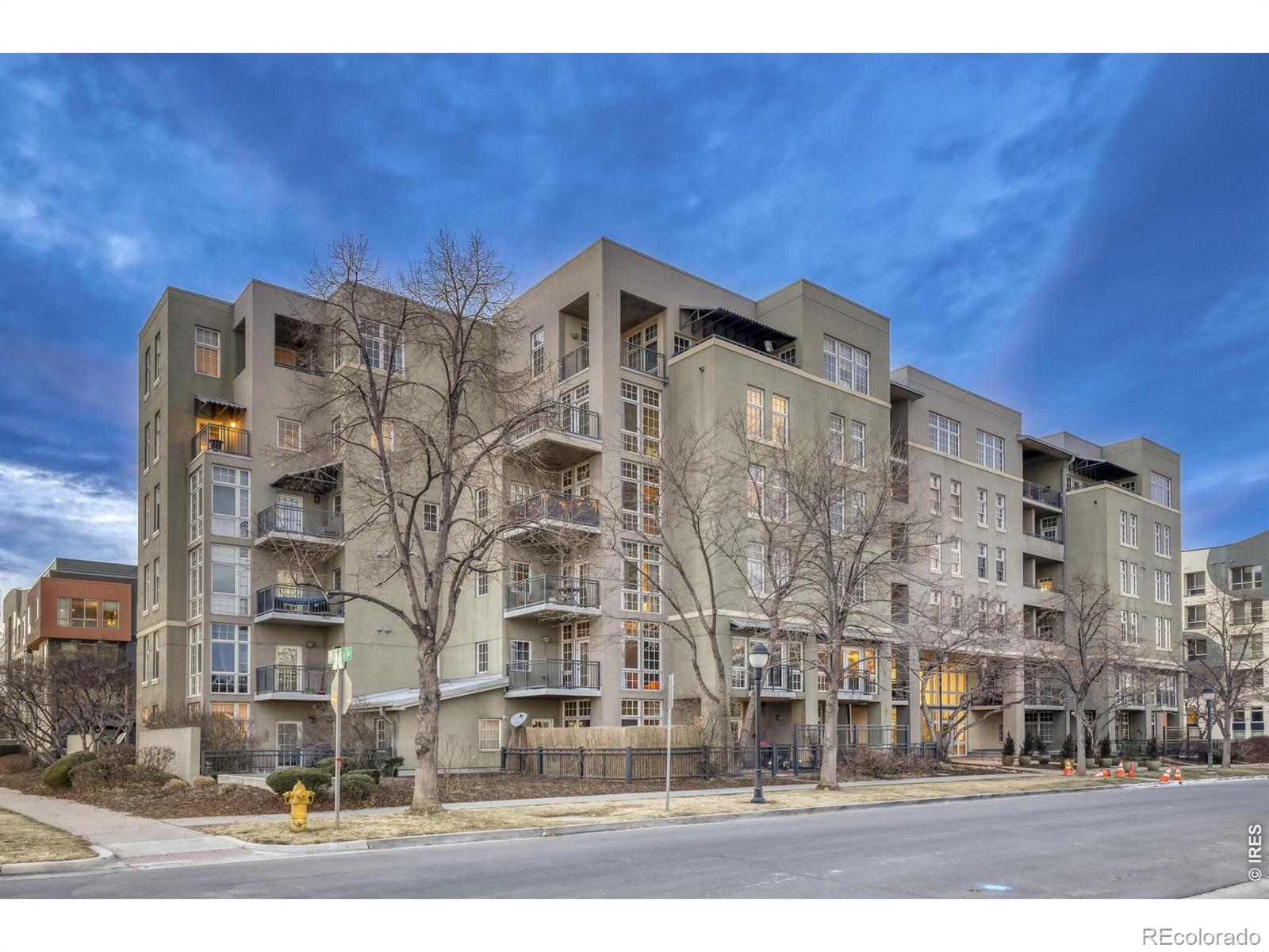 275 S Harrison Street 501