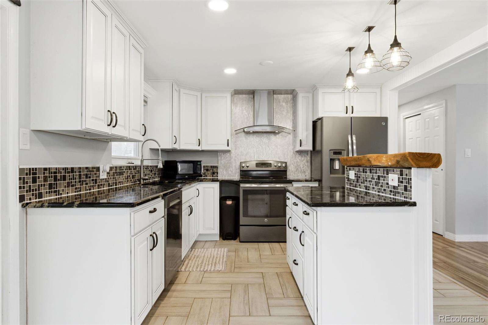 11471 Downing Street