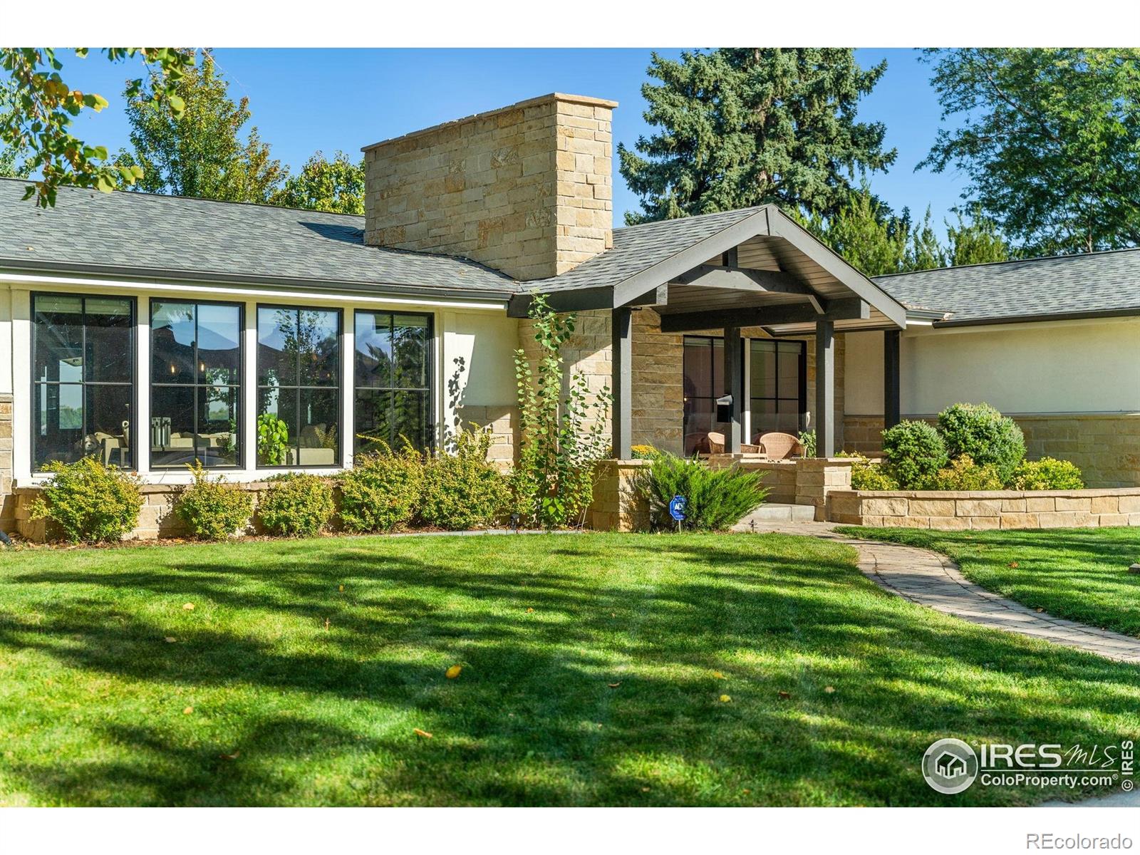 1510 Westshore Drive