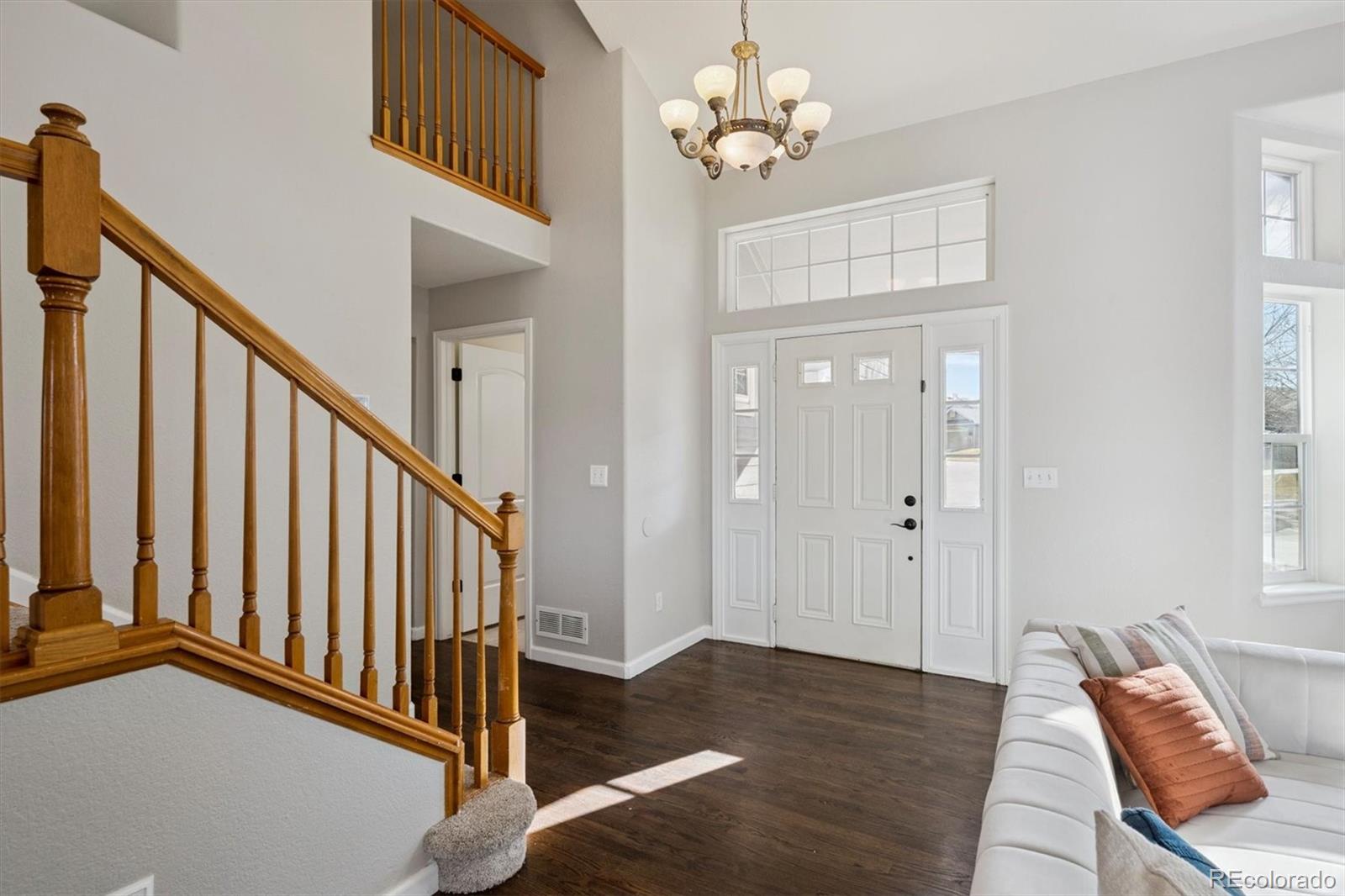 8733 Fairview Oaks Lane